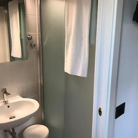 Bellavista Prile Panzió *